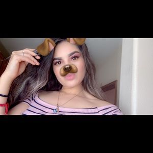 Meet your Posher, Carla